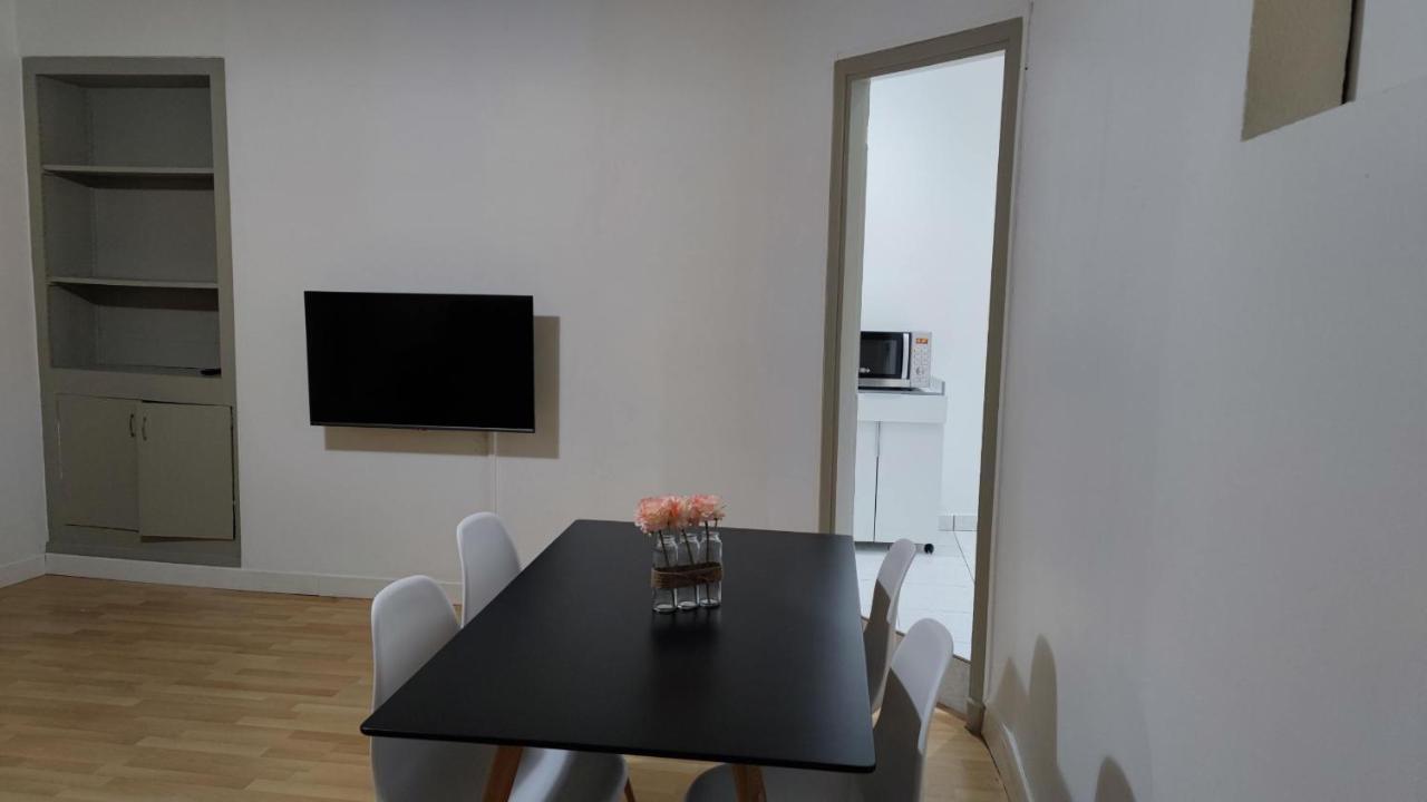 Appartement 1 - T2 40M2 - Standing, Moderne Et Tout Equipe - Carmes-Renforts , Toulouse Luaran gambar